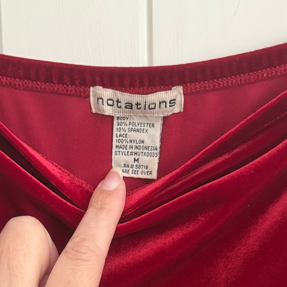Notations Vintage Red Velvet Tiered Midi Maxi Skirt Lace & Sequins Size Medium - Picture 5 of 5